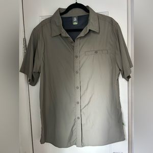 Alpine Design Tech Series Shirt, short sleeve, button down, size L